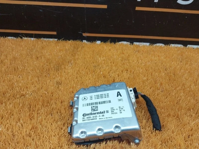 Камера переднего вида Mercedes-Benz C-Class 2011 A0009050338 W204 276.957, передняя