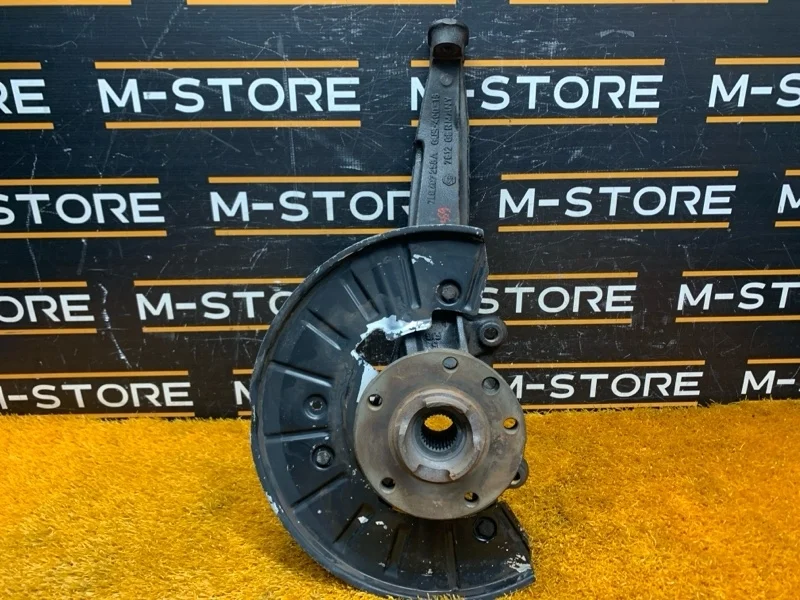 Ступица Volkswagen Touareg 2004 7L0407258A 7L AZZ, передняя правая