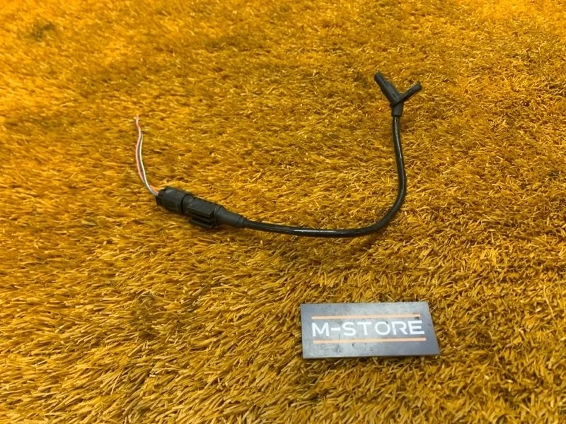 Датчик ABS Mercedes-Benz R-Class 2006 A1649058300 W251 272.967, задний правый