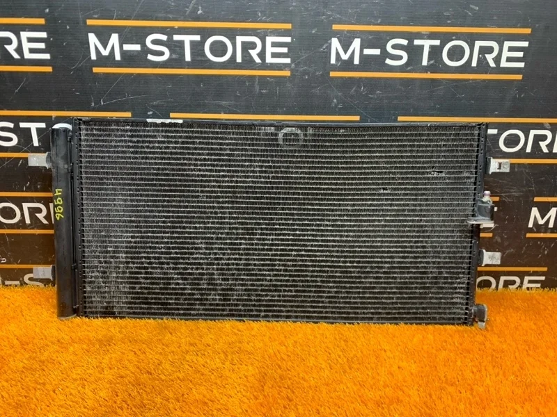 Радиатор кондиционера Audi A4 2013 8T0260401 B8/8K CDNC