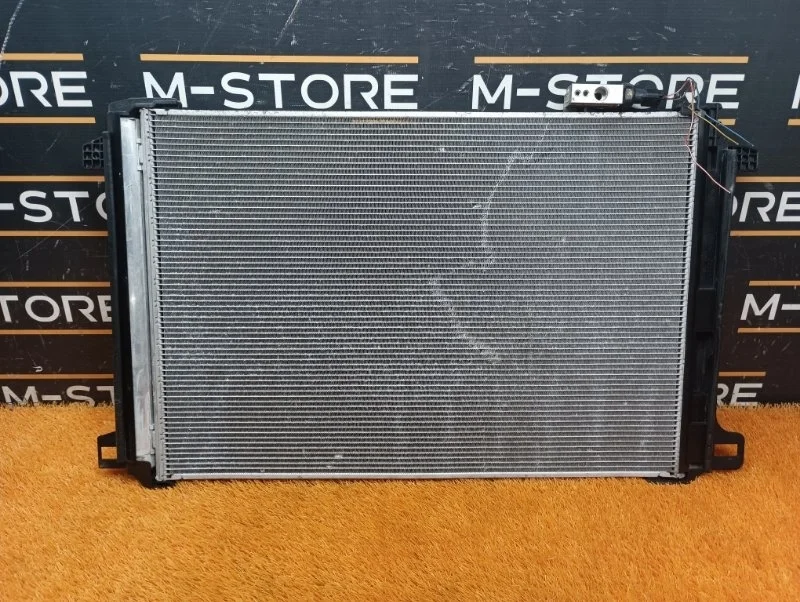 Радиатор кондиционера Mercedes-Benz E-Class 2009 A2045000654 W212 272.952