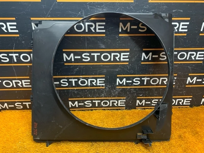 Диффузор радиатора Bmw X5 2005 17101439108 E53 M54B30 (306S3)