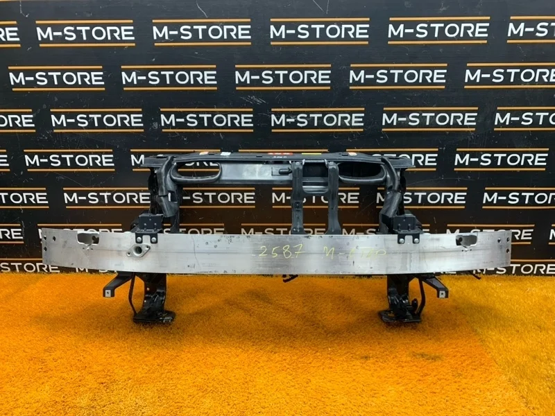 Рамка радиатора Mercedes-Benz C-Class 2006 A2036204372 W203 271.940