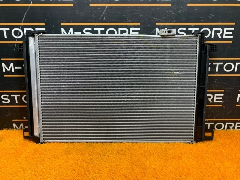 Радиатор кондиционера Mercedes-Benz E-Class 2011 A2045000654 W212 276.952