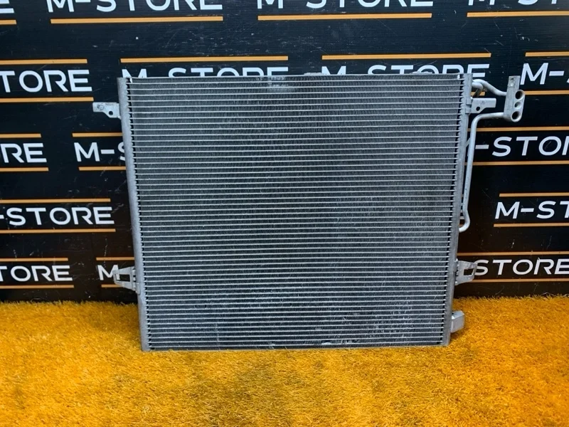 Радиатор кондиционера Mercedes-Benz Gl-Class 2006 A2515000054 X164 273.923