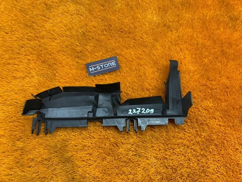 Воздуховод радиатора Mercedes-Benz B-Class 2012 A2465050330 W246 270.910, левый