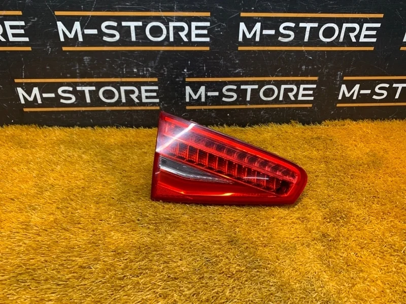 Фонарь крышки багажника Audi A4 2013 8K5945093AC B8/8K CDN, левый