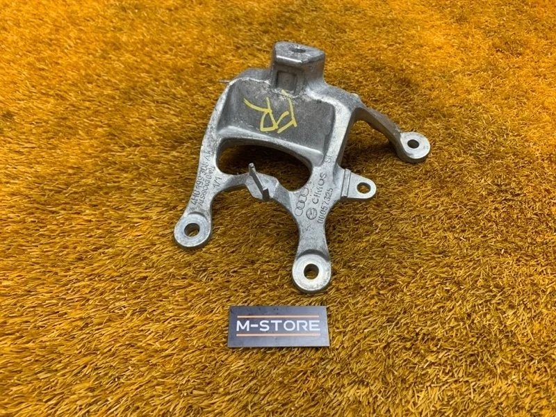 Кронштейн подушки двигателя Audi A8 2013 4H0199308AK 4H/D4 CEUA, правый