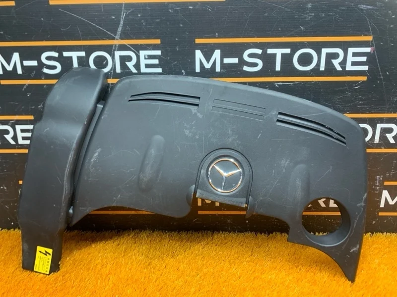 Крышка двигателя Mercedes-Benz E-Class 2013 A2760100367 W212 276.952