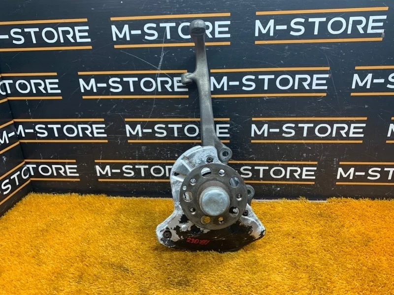 Ступица Mercedes-Benz S-Class 2005 A2213324501 W221 272.965, передняя левая