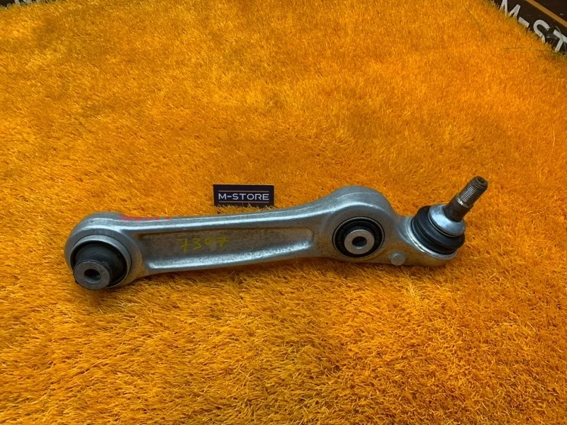 Рычаг подвески нижний Bmw 7-Series 2009 31126798108 F01 N63B44A, передний правый