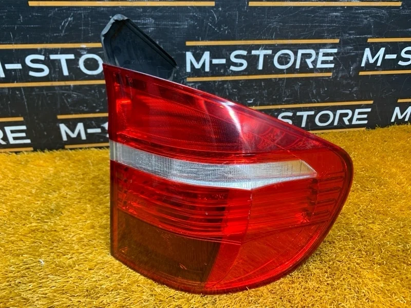 Фонарь задний Bmw X5 2008 7200818 E70 N52B30, правый