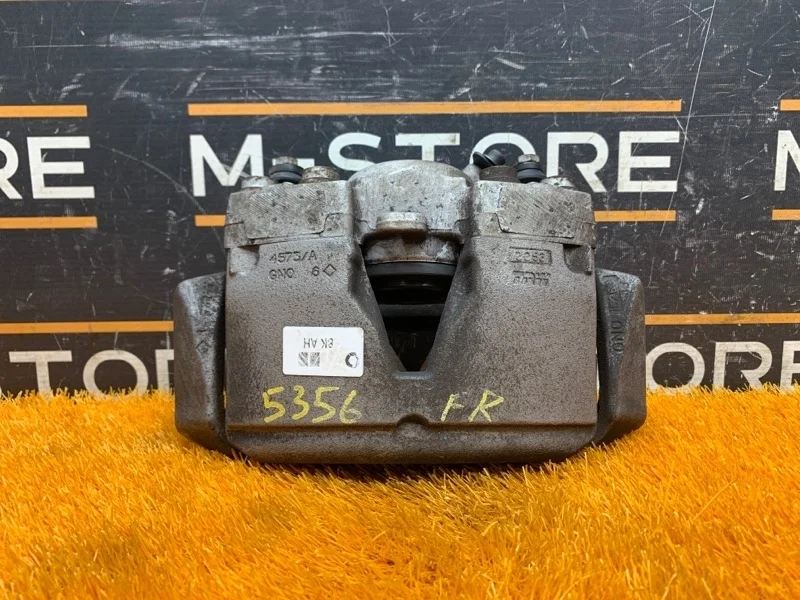 Суппорт Audi A4 2013 8K0615124H B8/8K CDN, передний правый