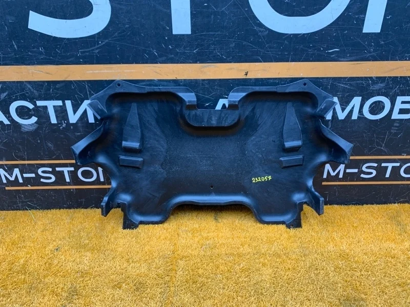 Защита двигателя Mercedes-Benz E-Class 2007 A2115242430 W211 272.943