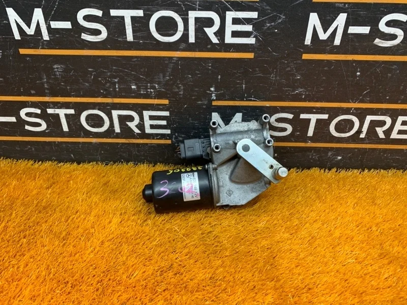 Мотор стеклоочистителя Mercedes-Benz V-Class 2013 A6398200140 W639 272.978, передний