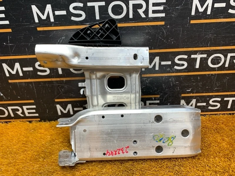 Кронштейн усилителя бампера Bmw 3-Series 2015 51117266192 F30 B48B20A, передний правый