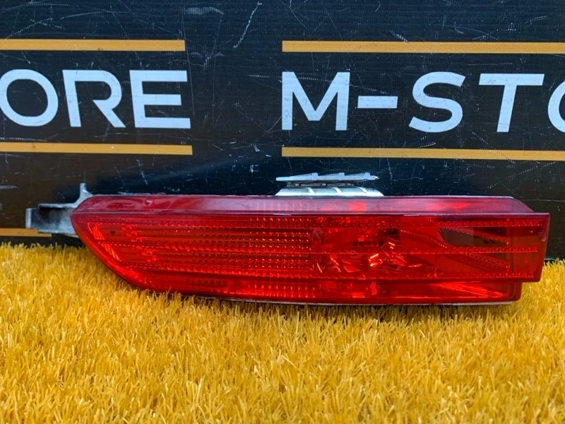 Фонарь в бампер Volkswagen Touareg 2011 7P6945701F 7P CGRA, левый