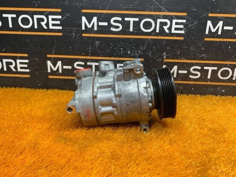 Компрессор кондиционера Audi A4 2013 8T0260805E B8/8K CDNB