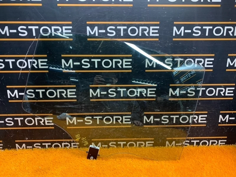 Стекло боковое Mercedes-Benz S-Class 2008 A2217301818 W221 273.961, заднее правое