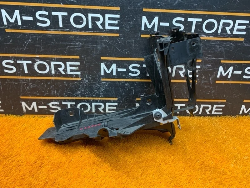 Кронштейн фары Bmw 5-Series 2011 51647200794 F10 N52B25A, правый