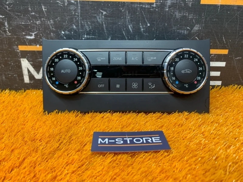 Блок управления климат-контролем Mercedes-Benz C-Class 2013 A2049006608 W204 271.820