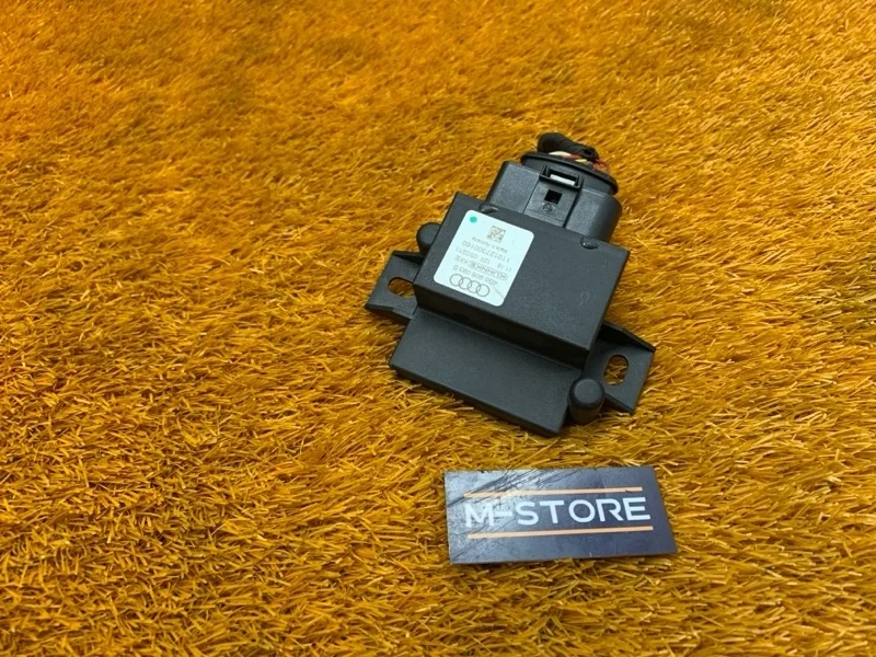 Блок управления топливным насосом Audi A7 2011 4G0906093B C7/4G CGWB