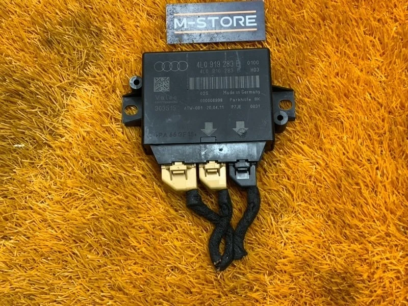 Блок управления парктроником Audi Q7 2011 4L0919283E 4LB CJTC