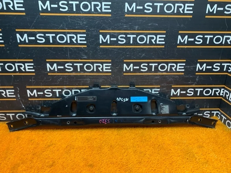 Рамка радиатора Bmw 5-Series 2011 51647200689 F10 N52B30A