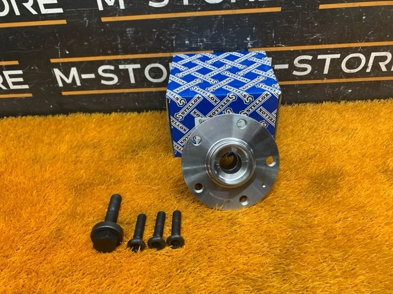 Ступица Skoda Octavia 1K0498621 A5, передняя