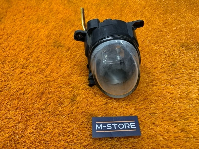 Фара противотуманная Audi A1 2011 8T0941700 8X CAX, правая