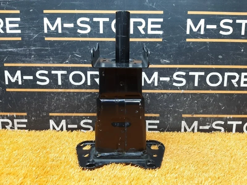 Кронштейн усилителя бампера Mercedes-Benz Gl-Class 2009 A1646202031 X164 273.923, передний правый