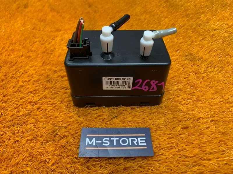 Компрессор центрального замка Mercedes-Benz S-Class 2005 A2218000248 W221 272.965