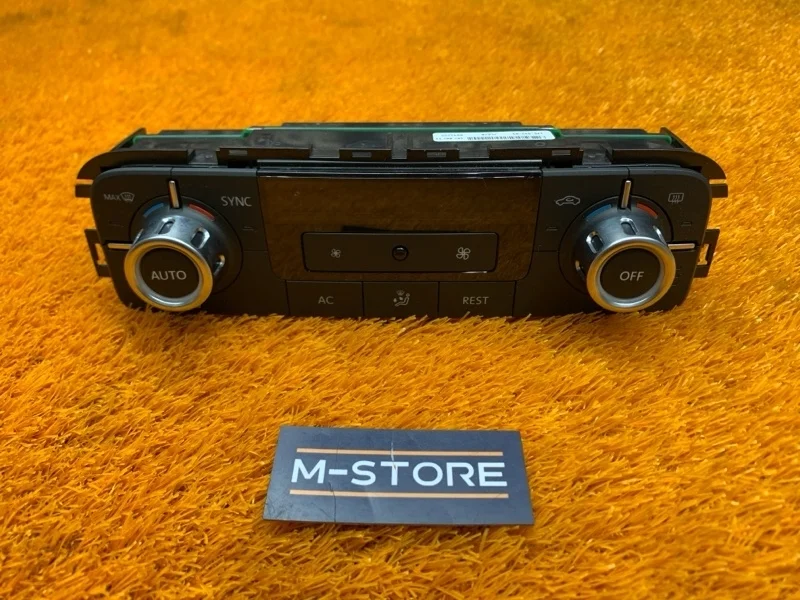 Блок управления климат-контролем Volkswagen Touareg 2011 7P6907040BA 7P CGRA