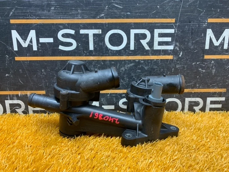 Термостат Audi A1 2011 03C121026AC 8X CAX