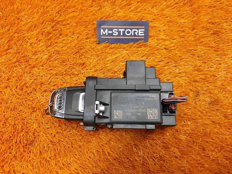 Замок зажигания Audi Q5 2015 8K0909131D 8R CNCD