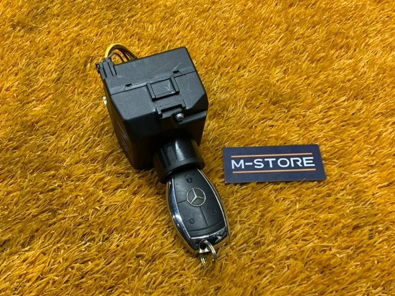 Замок зажигания Mercedes-Benz S-Class 2008 A2215451108 W221 273.961