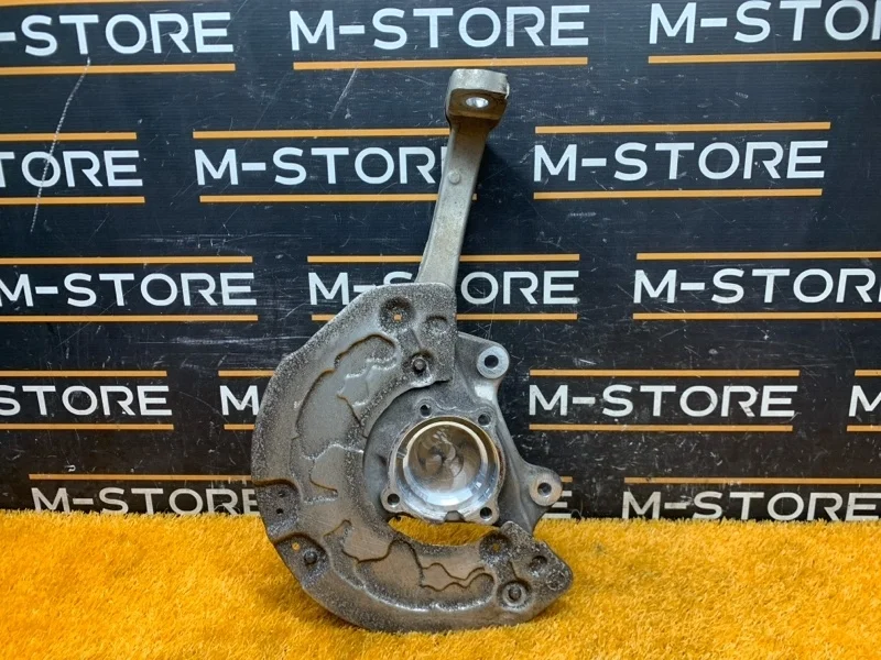 Кулак поворотный Mercedes-Benz C-Class 2014 A2053322100 W205 274.920, передний левый