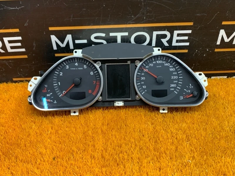 Щиток приборов Audi Q7 2006 4L0920930LX 4LB BAR