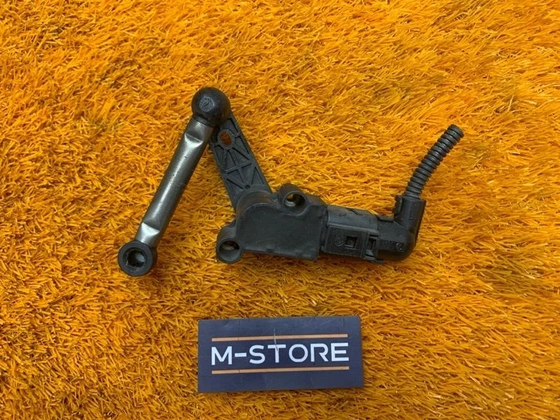 Датчик высоты дорожного просвета Volkswagen Tiguan 2014 1T0907503B 5N CTHD, задний