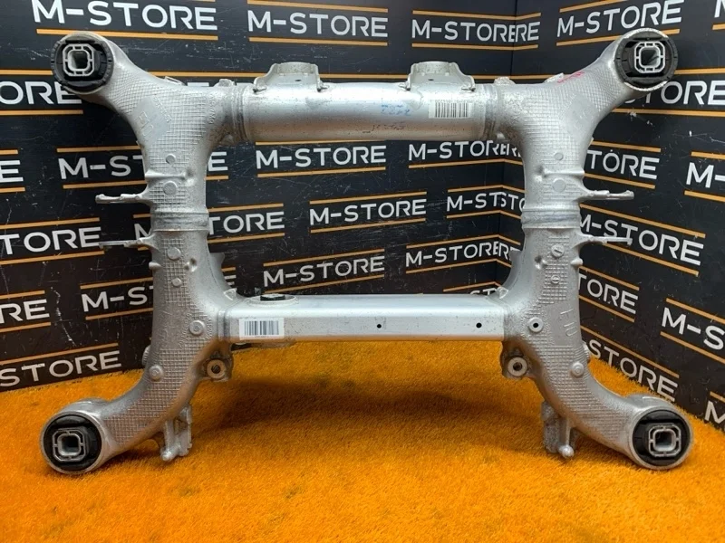 Балка поперечная (подрамник) Bmw 5-Series 2012 33316798545 F10 N47D20C, задняя