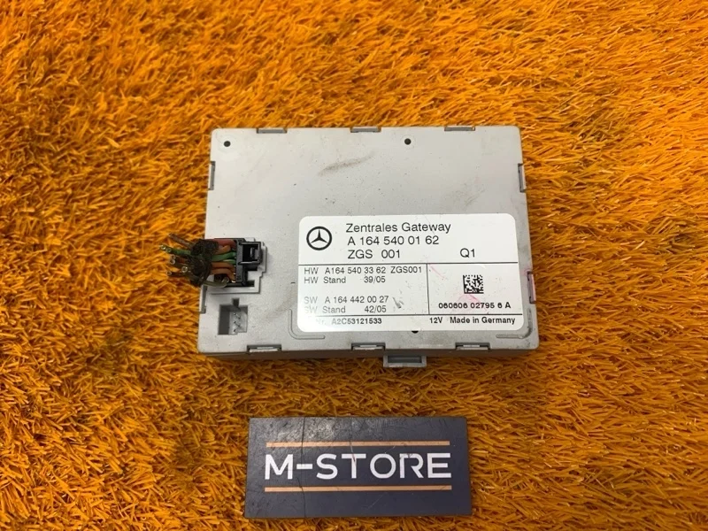 Блок управления центральным замком Mercedes-Benz M-Class A1645400162 W164 272.967