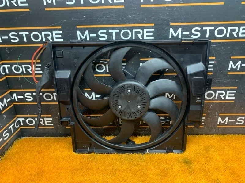 Вентилятор радиатора Bmw 3-Series 2012 17427640509 F30 N20B20B