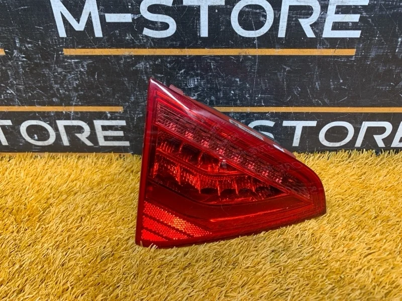 Фонарь крышки багажника Audi A5 2013 8T0945093C 8T CDNC, левый