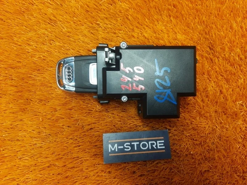 Замок зажигания Audi A5 2013 8K0909131D 8T CDNC