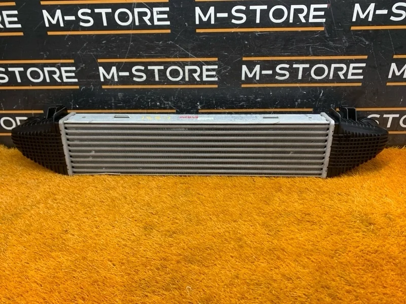 Интеркулер Mercedes-Benz E-Class 2009 A2045000100 C207 271.860