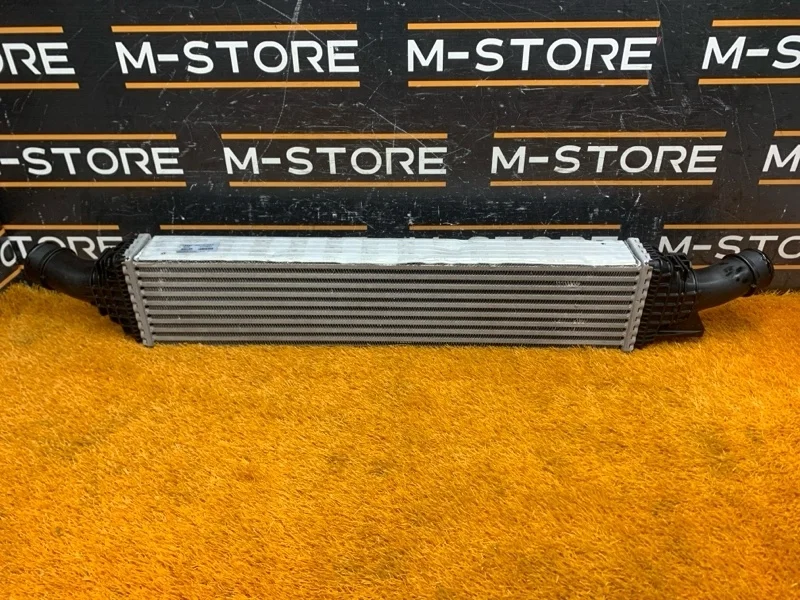 Интеркулер Audi Q5 2015 8K0145805P 8R CNCD