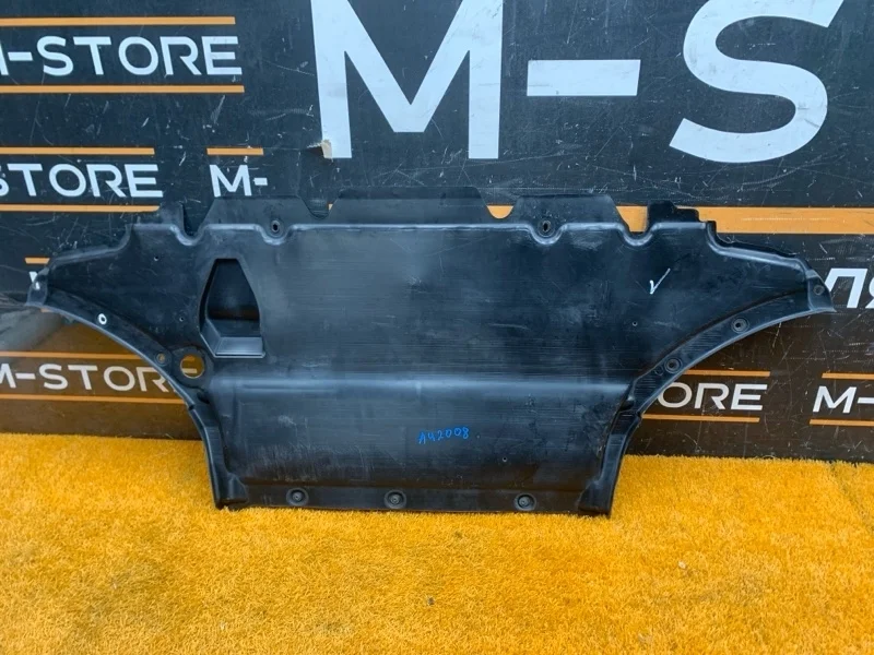 Защита двигателя Audi A4 2008 8K0863821AF B8/8K CABB