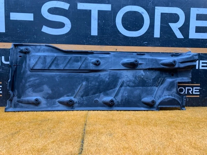 Защита днища кузова Volkswagen Tiguan 2014 5N0825202C 5N CTHD, правая