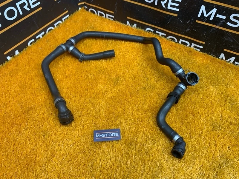 Патрубок системы охлаждения Bmw 1-Series 2011 17127596834 F20 N13B16A