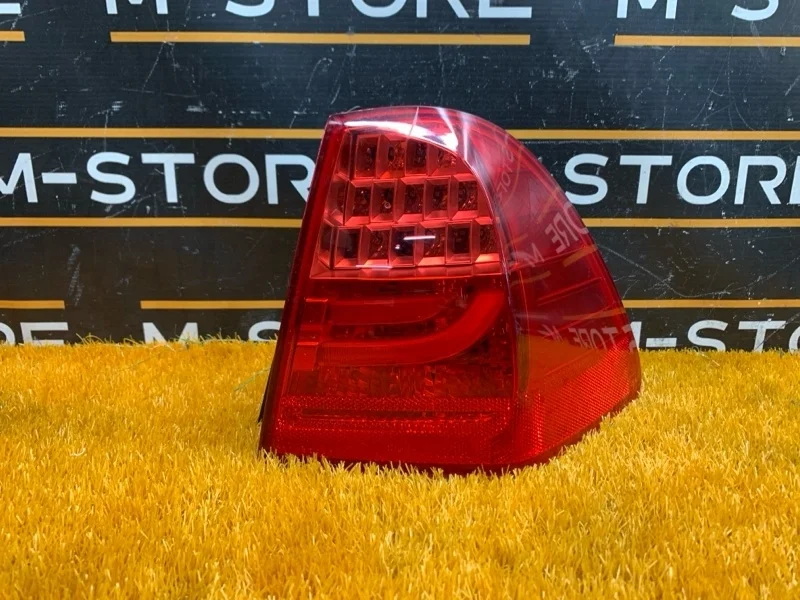 Фонарь задний Bmw 3-Series 2009 7289432 E91 N46B20B, правый